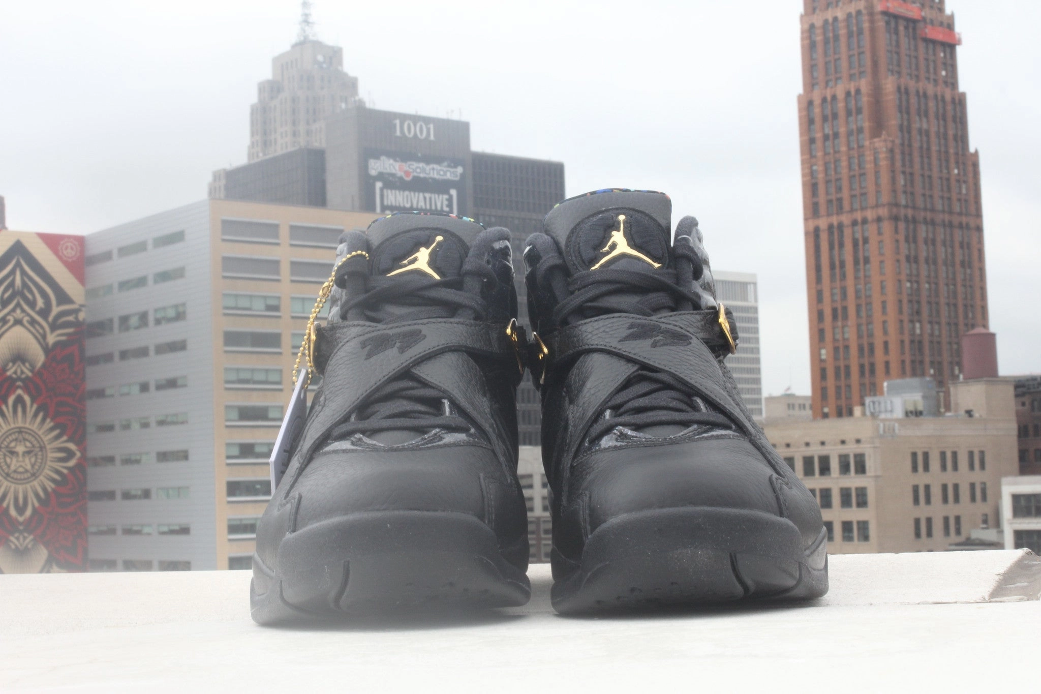 Air Jordan 8 Retro C&C 'Confetti' 2016 (Cigar & Champagne) SKU 832821 004 - Authentic - New in Box