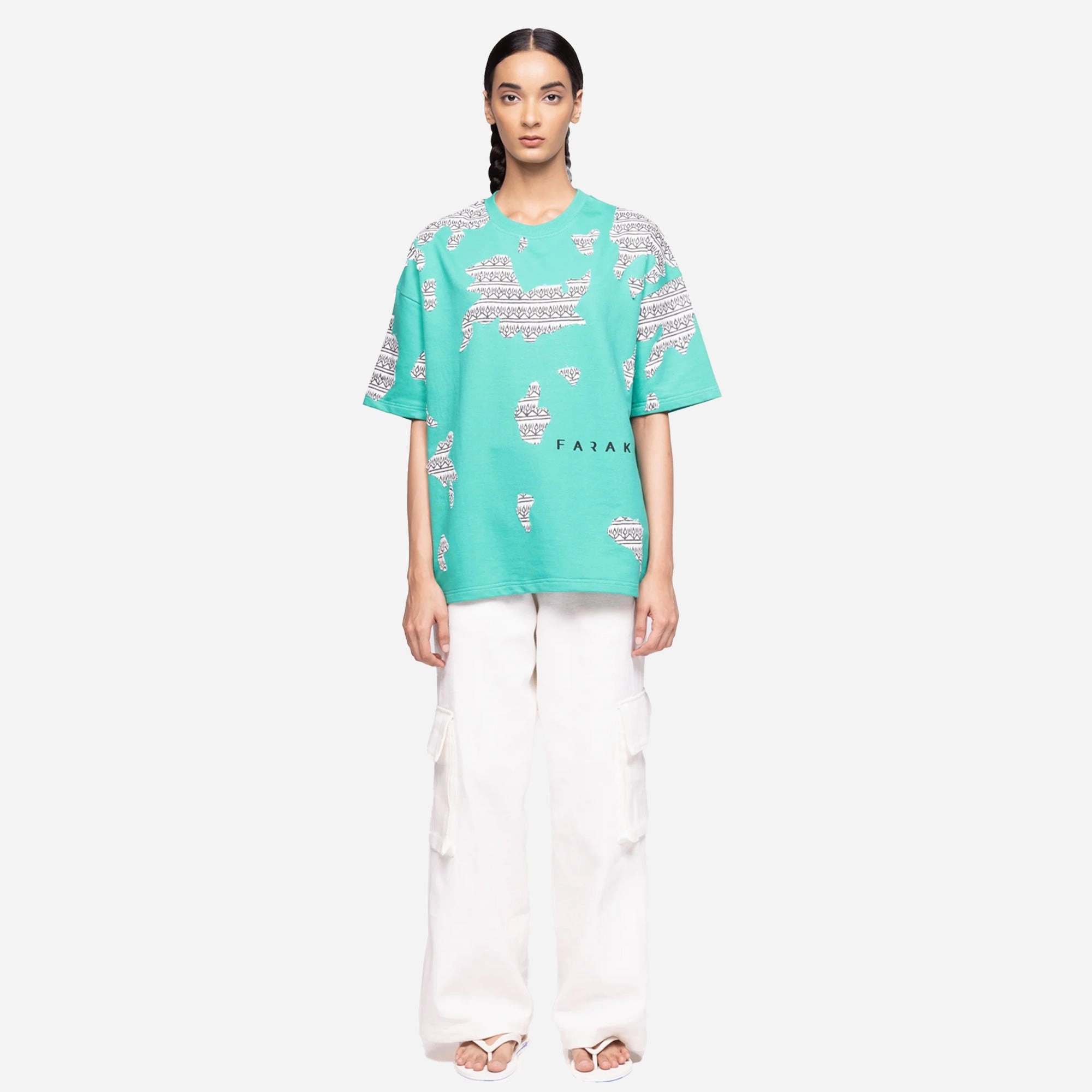 F A R A K | SUBTEXT BLOCK PRINTED T-SHIRT { GREEN/GREEN