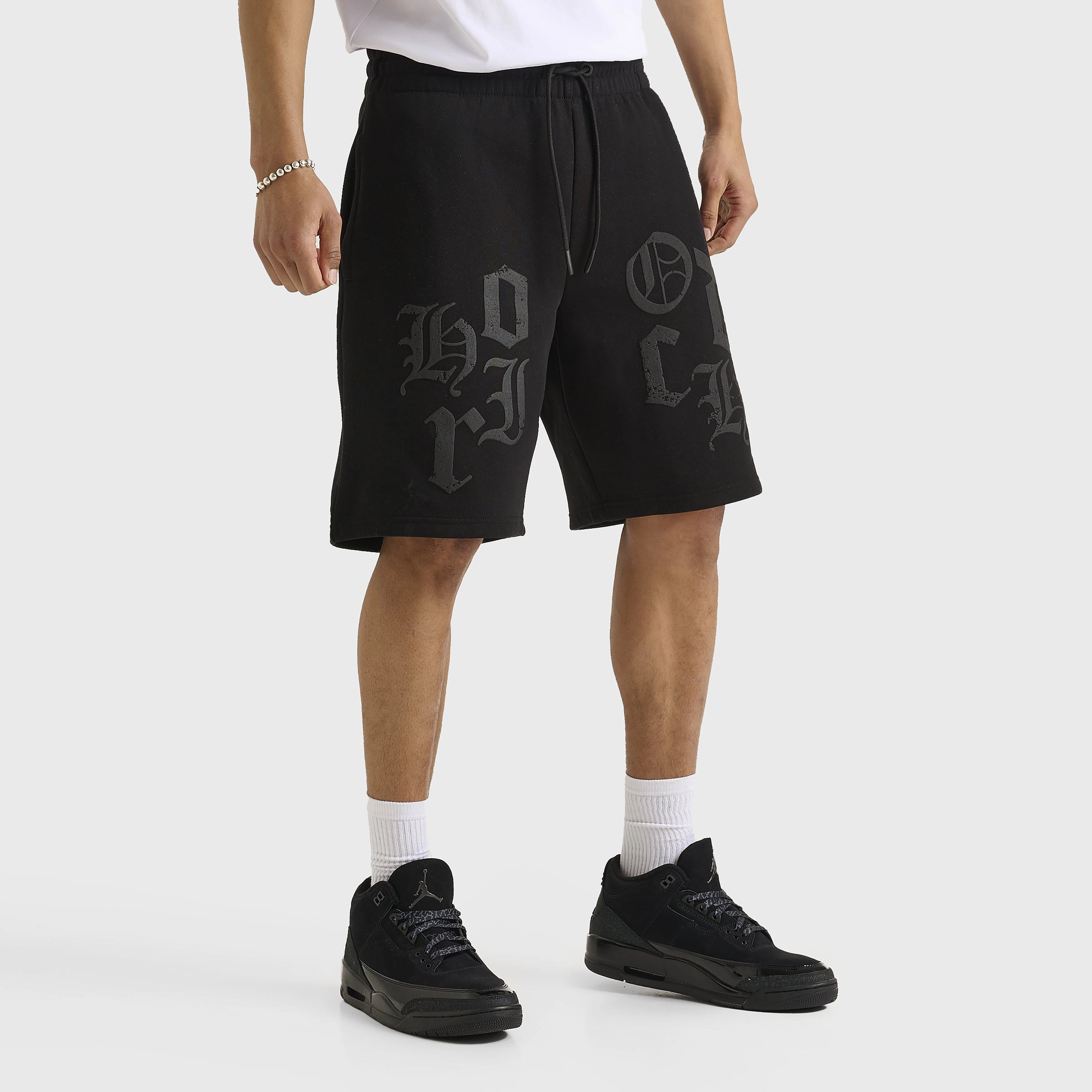 Hoodrich Crown Oversized Shorts Black / Lychee