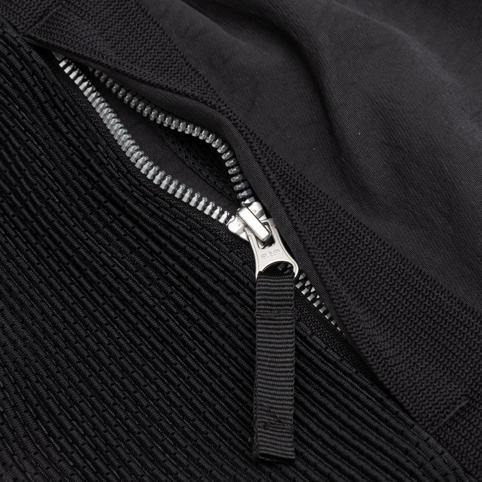 KOBE PLEATED PANT BLACK