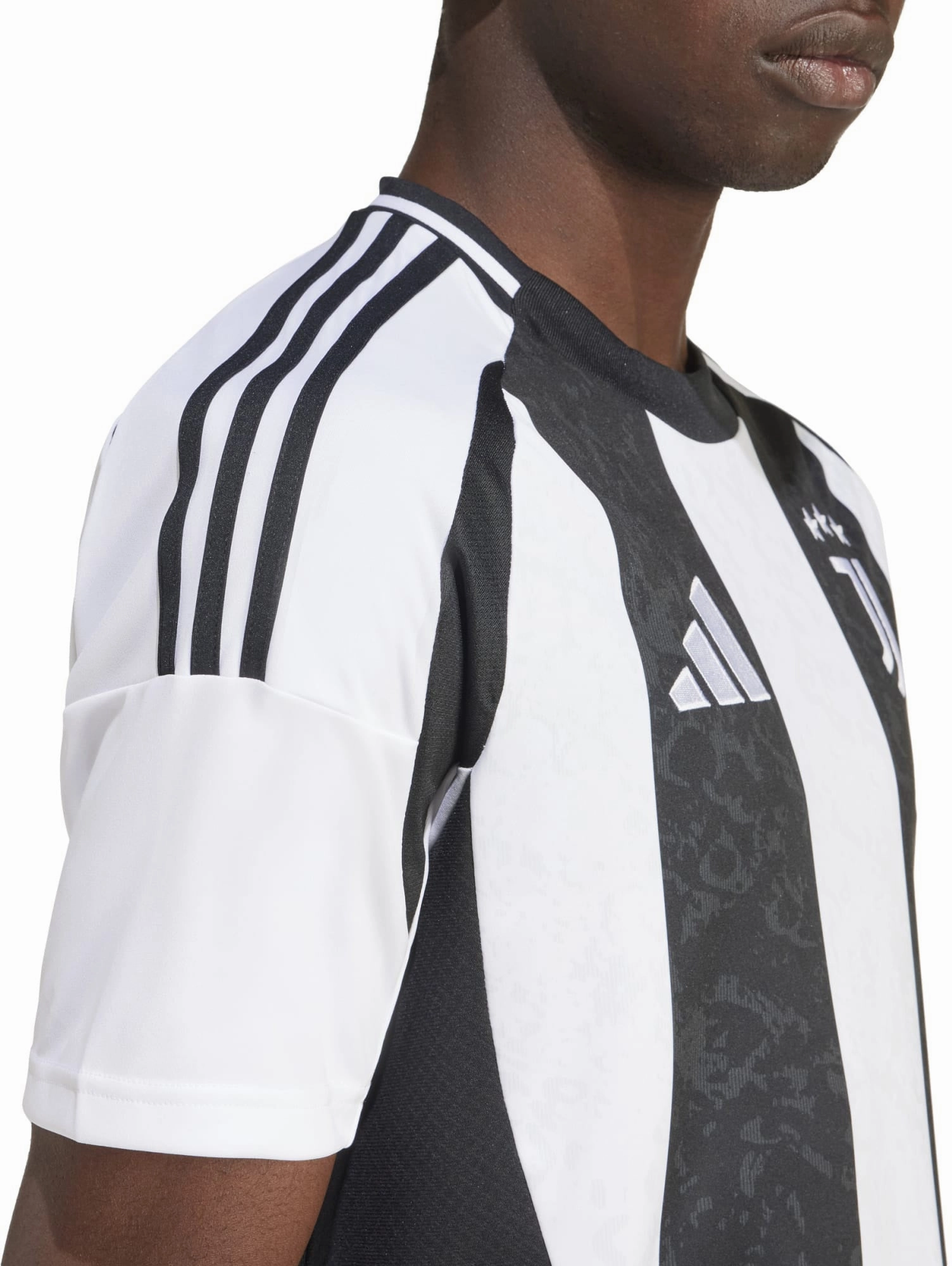 Men's Juventus 2024/25 Home Soccer Jersey