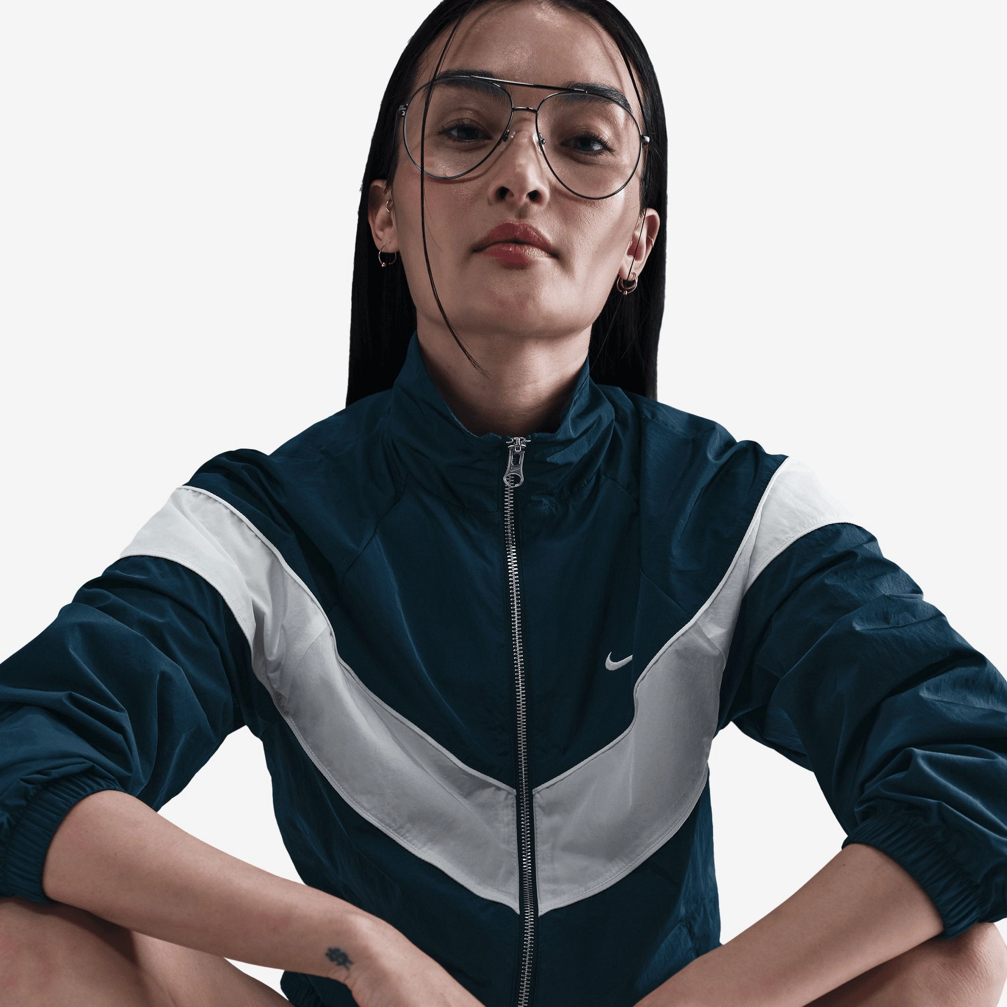 NIKE | WINDRUNNER UV WOVEN FULL-ZIP JACKET { ARMORY NAVY/SAIL/WHITE