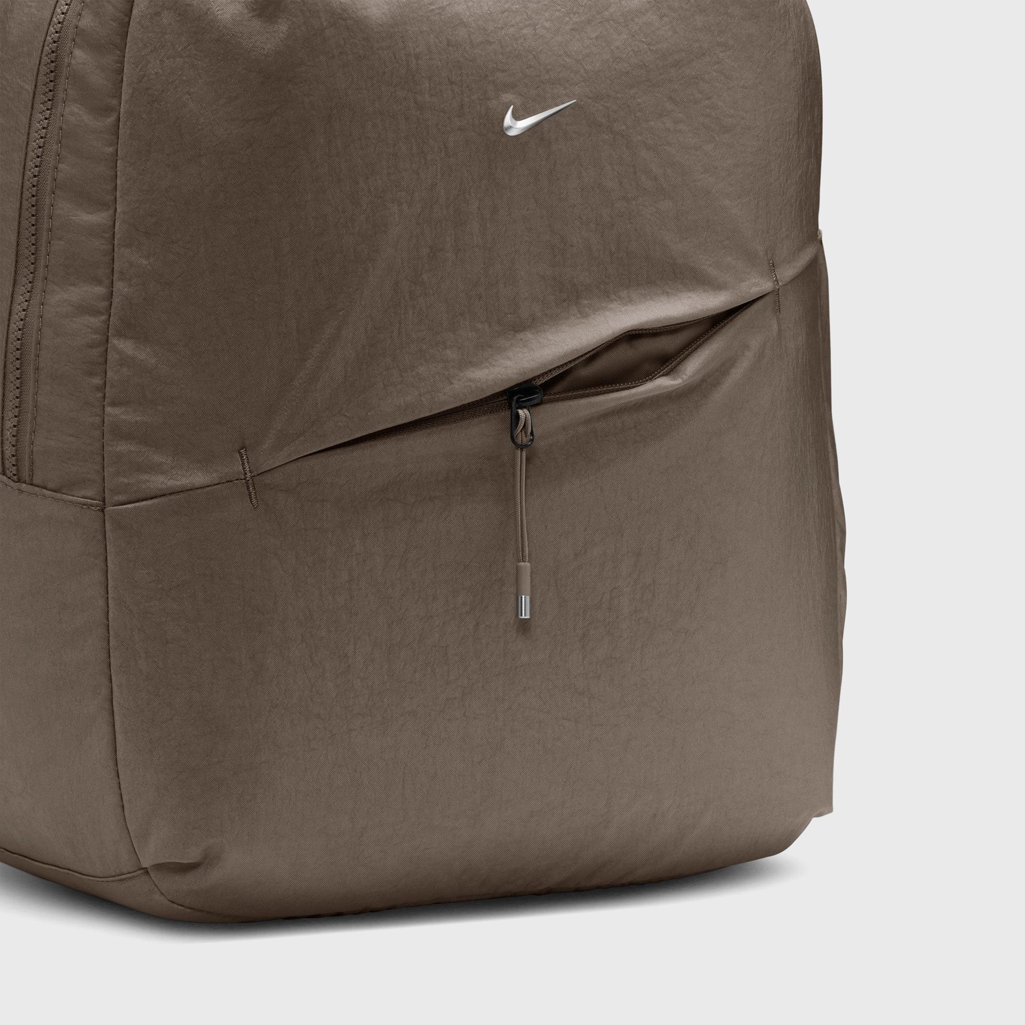 Nike Aura Backpack Mink Brown / Matte Silver