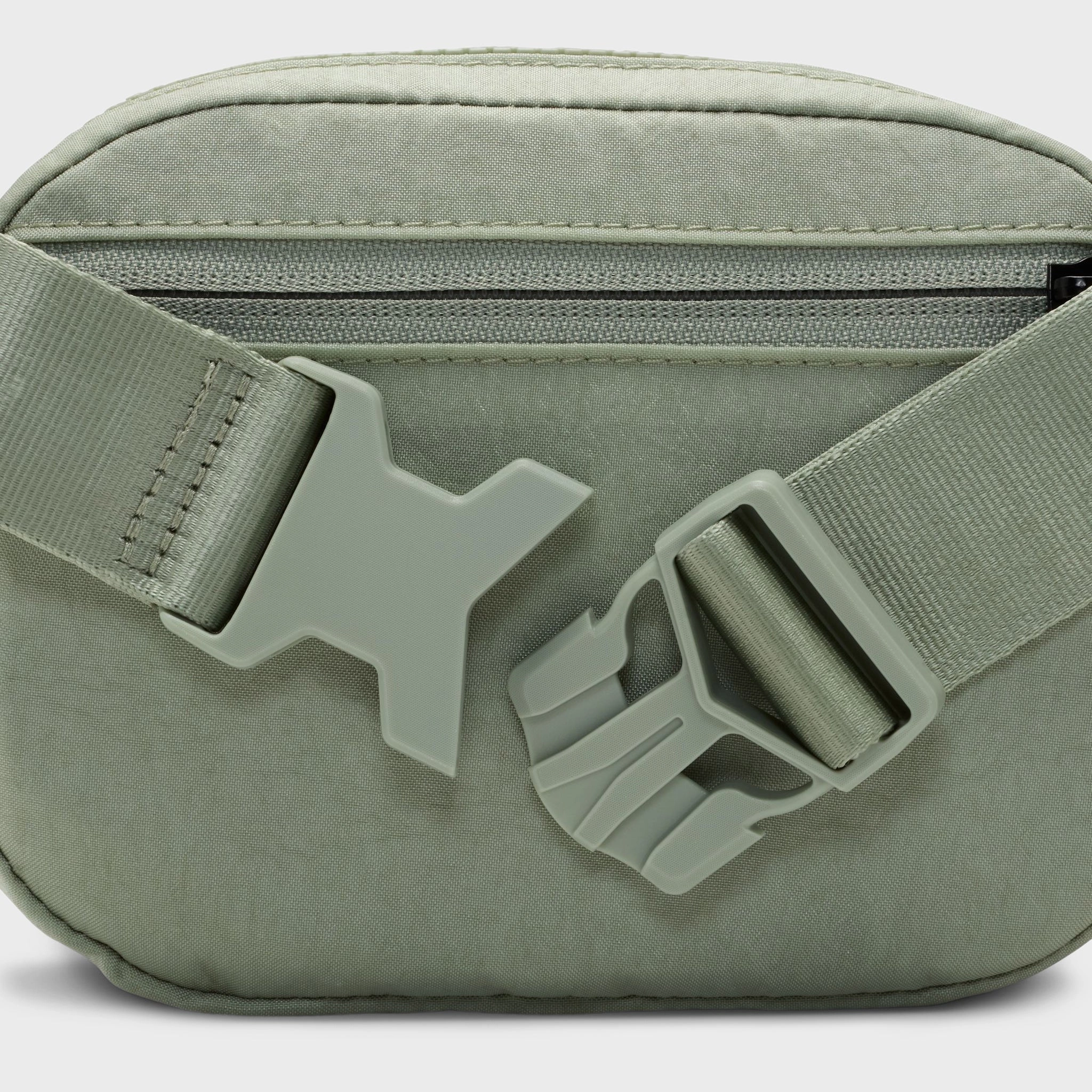 Nike Aura Crossbody Bag (2L) Jade Horizon / Matte Silver