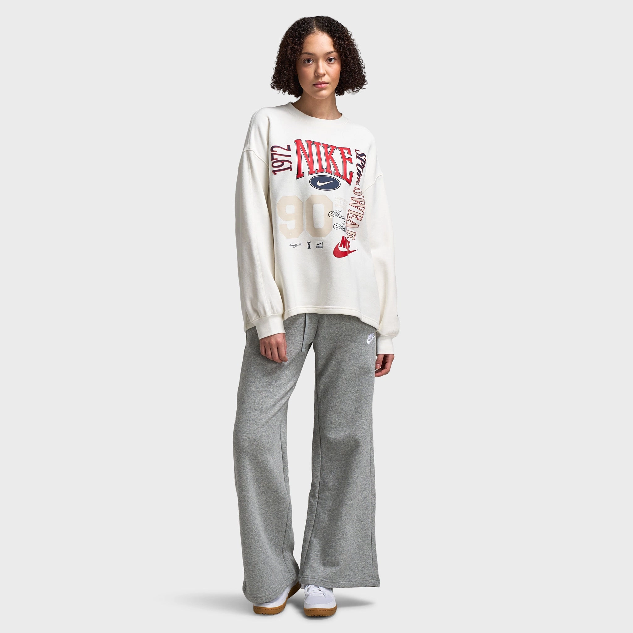 Nike Sportswear Women's Fleece Crewneck Sweatshirt Sail / Black