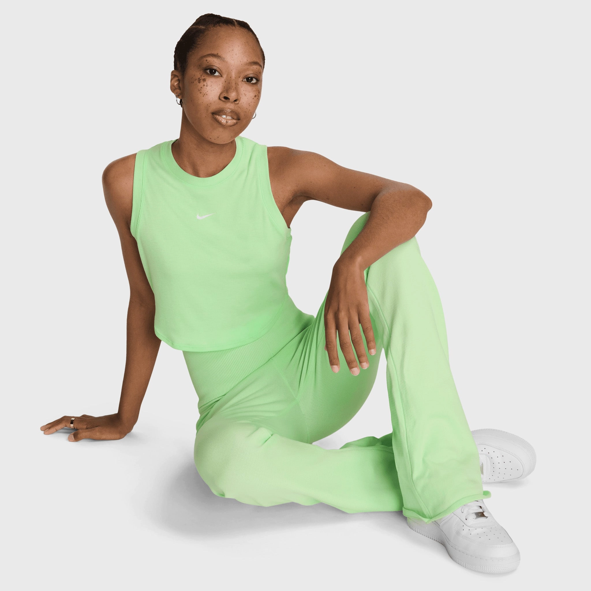 Nike Sportswear Women's Tight Cropped Mini-Rib Tank Vapor Green / Sail